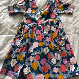 Hanna Andersson Navy Floral Pocket Play Dress size 100(4)